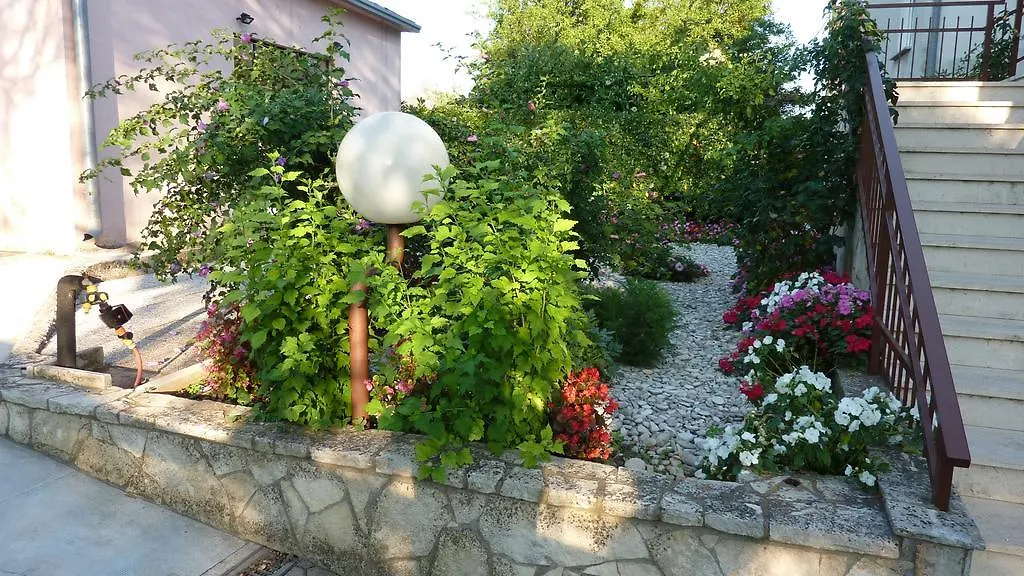 Apartment Rose Pula