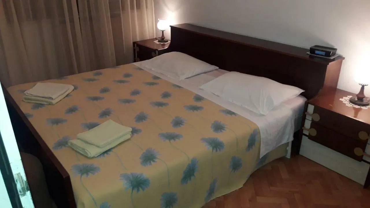 Apartment Rose Pula